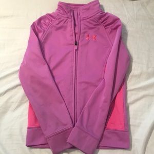 Size 6 under armor zip up